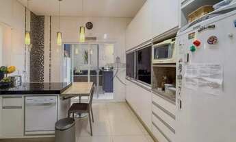 Imagem 7: Casa em Condomínio - Urbanova - Condomínio Residencial Jaguary - 4 Dormitórios - 450m²