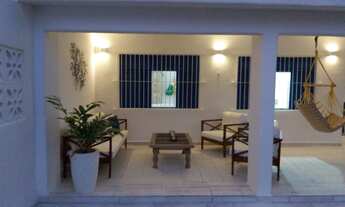 Imagem: Casa na praia, reformada recentemente