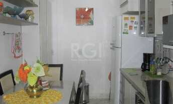 Imagem 4: Porto Alegre - Casa Padrão - Tristeza