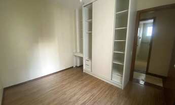 Imagem 7: Apartamento de três dormitórios com suíte a poucos metros do Shopping Beiramar