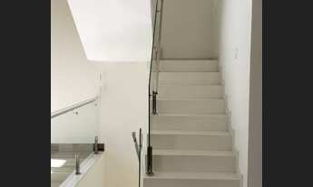 Imagem 5: Casa Moderna Com Piscina no condomínio Real Park Arujá para aluguel com 3 suítes (pacote