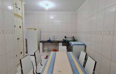 Imagem 5: Apartamento de 2 dormitórios no centro comercial vizinha a praça de artesanato