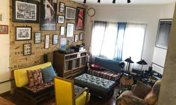 Imagem: Casa à venda possui 215 m² com 4 dormitórios