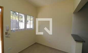 Imagem 3: Apartamento para Aluguel - Jardim Santa Teresinha, 2 Quartos, 30 m2