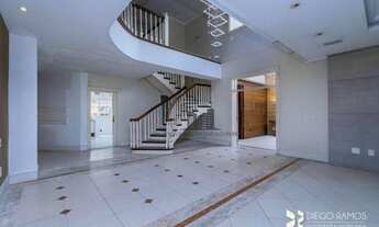 Imagem 5: Excelente casa semi mobiliada de 2 andares com 4 dormitórios, 6 banheiros, 6 vagas garagem