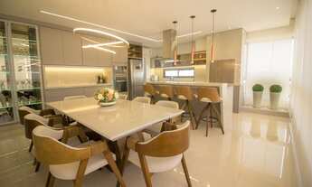 Imagem: Showroom na Quadra do Mar com 04 Suítes