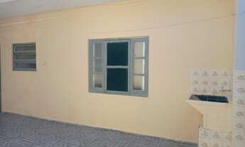 Imagem 6: Aluga-se Edícula - Sala /Quarto / Cozinha / Banheiro. R$ 750,00