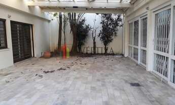 Imagem 5: Casa comercial ao lado do Metrô Campo Belo