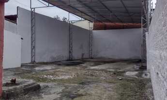 Imagem 2: Galpão com loja e salas de escritório