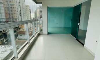 Imagem 2: OPORTUNIDADE QUADRA MAR Prédio novo apartamento com 3 quartos 3 vagas em Meia Praia - Itap