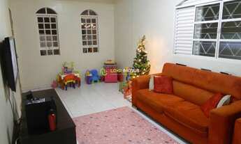 Imagem 3: Loop Imóveis vende excelente casa no Condomínio Vale dos Pinheiros em Sobradinho