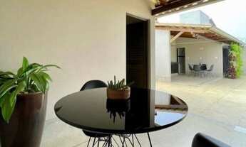 Imagem 7: Casa com piscina bairro Estados Unidos Uberaba