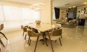 Imagem 3: Showroom na Quadra do Mar com 04 Suítes e 03 Vagas