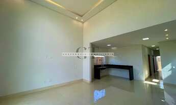 Imagem 2: Casa térrea de 3 suítes plenas e uma com closet e 4 vagas de garagem à venda, Jardins Bolo