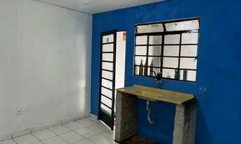 Imagem 4: Cada nos fundos Casa com 1 dormitório