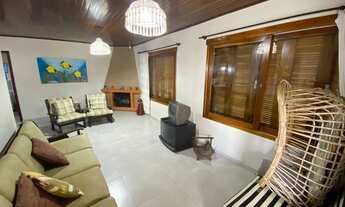 Imagem 5: Casa com 02 terrenos no centro de Imbé - Imóvel com piscina e anexo