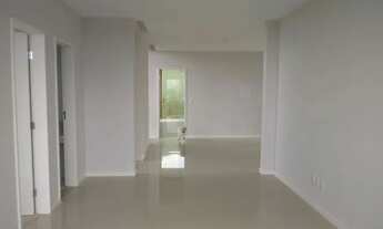 Imagem 4: Alugo Casa mobiliada com 4862 com 4 quartos em Alphaville (Abrantes) - Camaçari - Ba