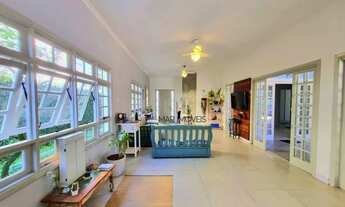 Imagem 3: Aconchegante casa térrea em condomínio fechado na praia de Pernambuco no Guarujá