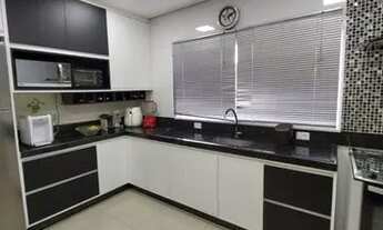 Imagem 7: Excelente Casa Térrea em local tranquilo