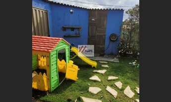 Imagem 4: Casa com cinco quartos, com duas suítes, banheiro social, quatro vagas de garagem no Bairr