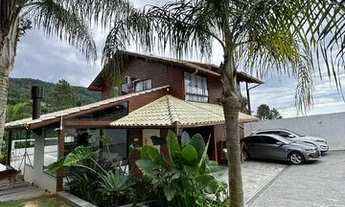 Imagem: Casa em Ratones