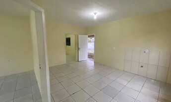 Imagem 4: Casa 02 Quartos Fundos 80m²