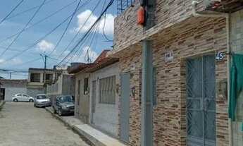 Imagem 4: Vende-se primeiro andar com 2 casas individuais