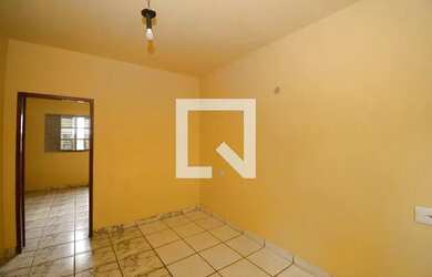 Imagem 2: Casa para Aluguel - Vila Valqueire, 2 Quartos, 80 m2