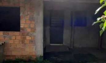 Imagem 4: Vendo ou troco Casa com 1 dormitório