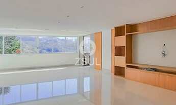 Imagem 2: Excelente casa recem construida 4 suites com otimos armarios proximo a portaria