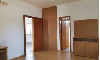 Imagem 4: Casa Térrea de Esquina, Frente para o Lago, em Condomínio, à 1,5 km de Águas de São Pedro