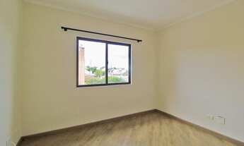 Imagem 7: Sobrado de 198 m² com 3 quartos em Jardim das Américas - Curitiba - PR