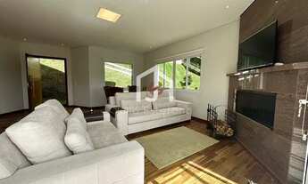 Imagem 7: Casa para venda possui 223 metros quadrados com 4 quartos