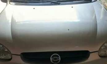 Imagem: VENDO CLASSIC 2005