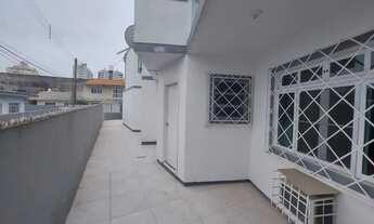 Imagem 3: Casa com 5 Quartos no Kobrasol