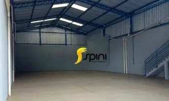 Imagem 2: Galpão para alugar, 300 m² por R$ 5.000/mês - Dona Zulmira - Uberlândia/MG