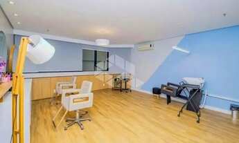 Imagem 3: Sala comercial 40,24m² área privativa,toda reformada e mobilada no bairro Menino Deus