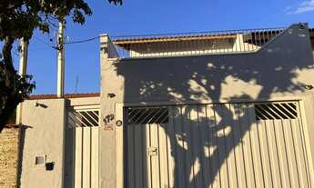 Imagem 1: Casa para venda e locação em Vila Galvão com 3 quartos, sendo 1 suíte , 196m²