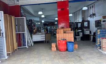 Imagem 2: Depósito lucro alto a 30 anos no local !