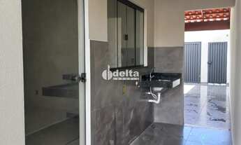 Imagem 6: Casa residencial disponível para venda no bairro Minas Gerais em Uberlândia-MG