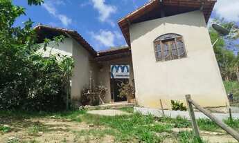 Imagem: Casa à venda com 3 quartos, 73m²