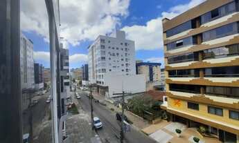 Imagem 10: No centro de Capão, junto a praça da igreja!!!