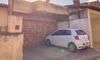 Imagem 3: Imóvel no inicio da \rua do Catu