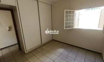 Imagem 7: Casa residencial com 3 quartos sendo 1 suíte disponível para locação bairro Santa Mônica e