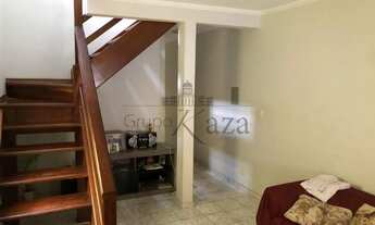 Imagem: Casa Sobrado em São José dos Campos