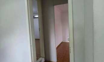 Imagem 5: Casa com 2 dormitórios para alugar, 96 m² por R$ 900,00/mês - Lourdes - Juiz de Fora/MG