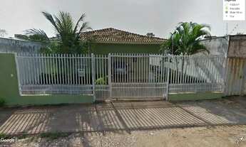 Imagem: Casa com 4 quarto(s) no bairro Santa Cruz
