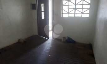 Imagem 2: Casa térrea com 3 quartos à venda em Vila Romero - SP