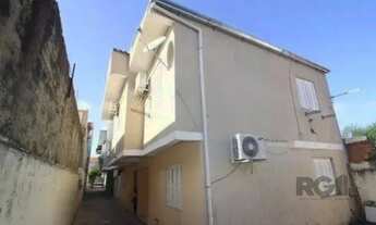 Imagem 2: Casa em condomínio de 3 dormitórios e vaga no Partenon