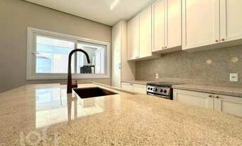 Imagem 6: Casa à venda em Nossa Senhora das Graças com 184 m², 3 quartos, 1 suíte, 2 vagas